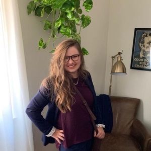 Meet your Posher, Mckenzie